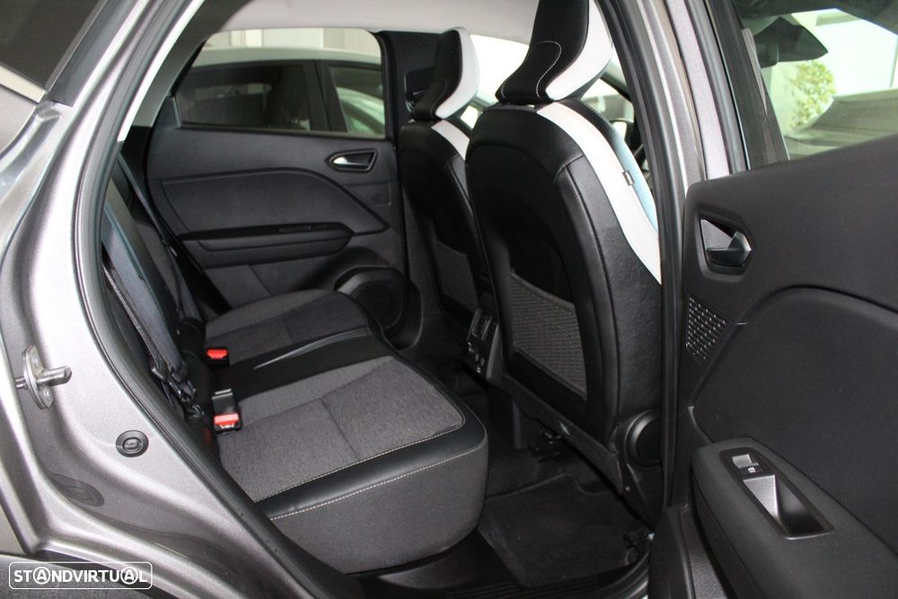 Renault Captur 1.0 TCe Techno - 22