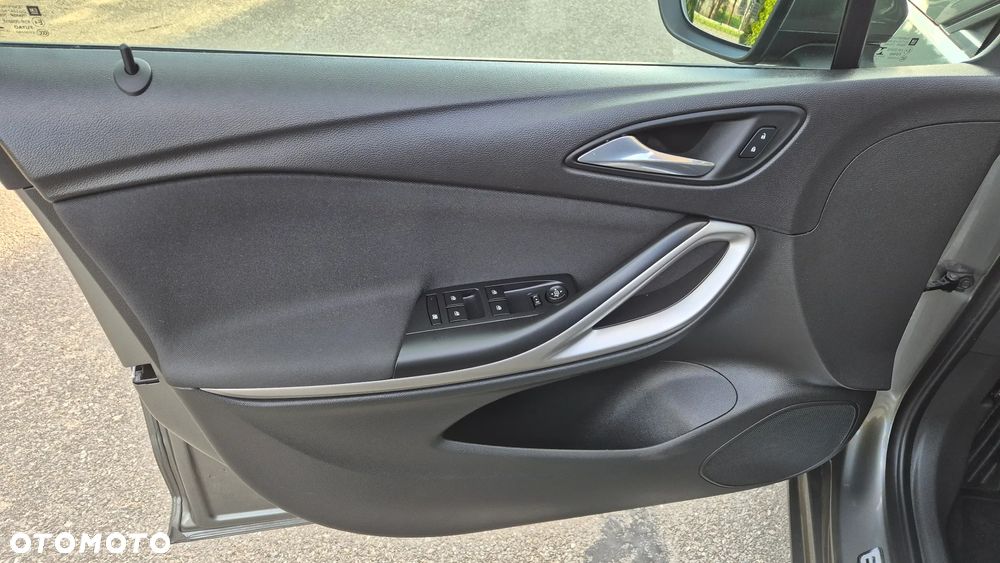 Opel Astra 1.2 Turbo Start/Stop Edition - 10