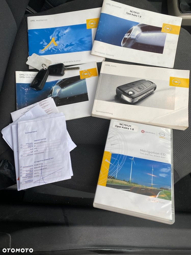 Opel Astra 1.8 Sport - 8