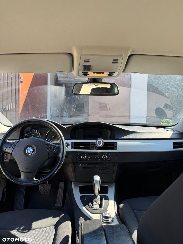 BMW Seria 3 - 15