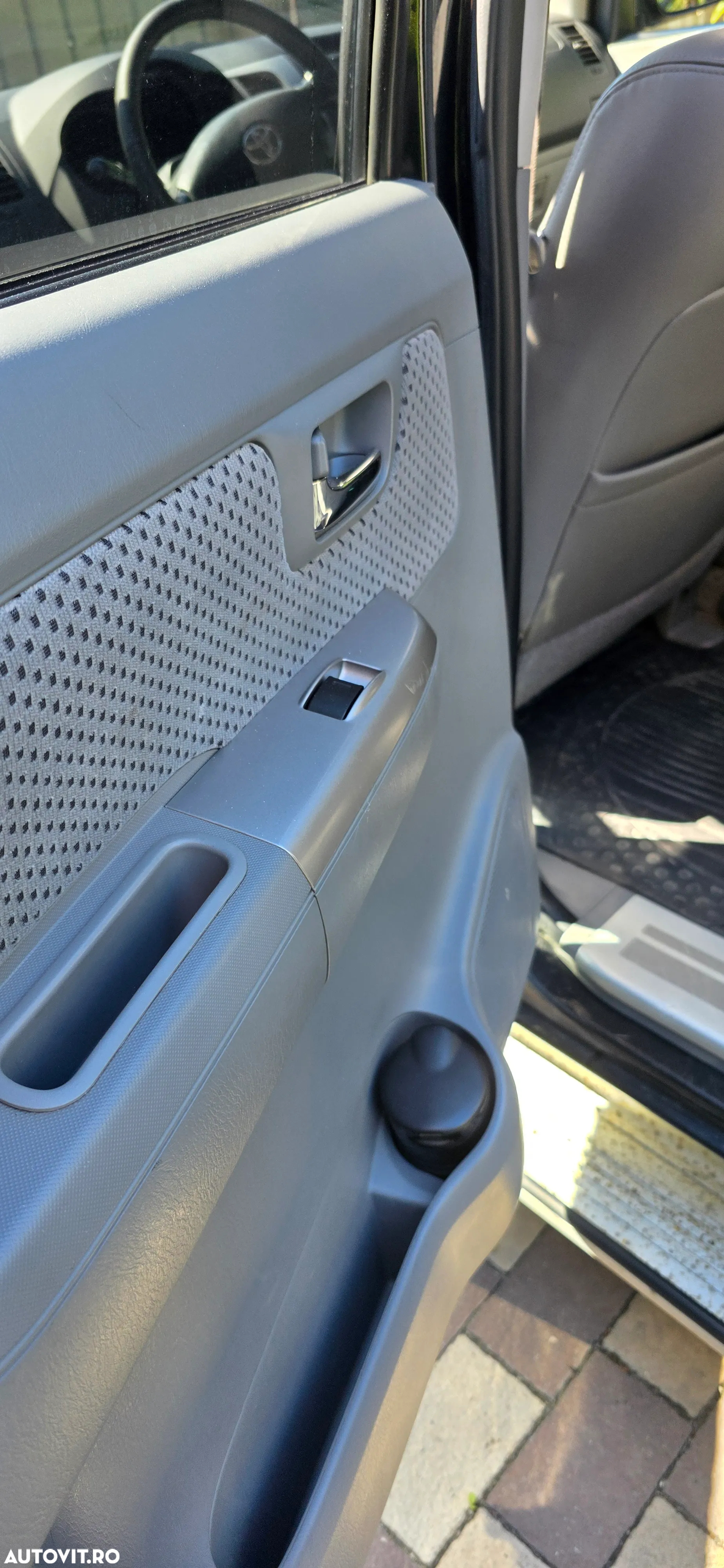 Toyota Hilux 4x4 Cabina Dubla Style+ Aut. - 10