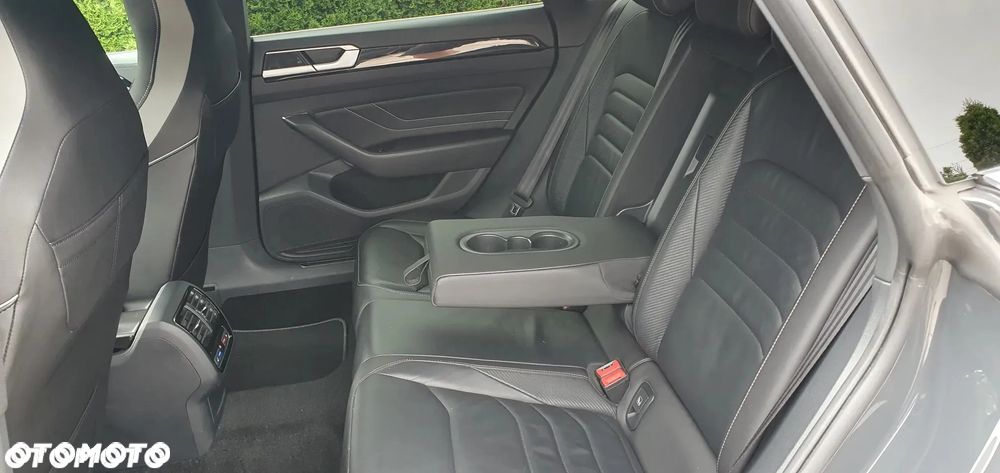 Volkswagen Arteon 2.0 TSI DSG R-Line Edition - 28