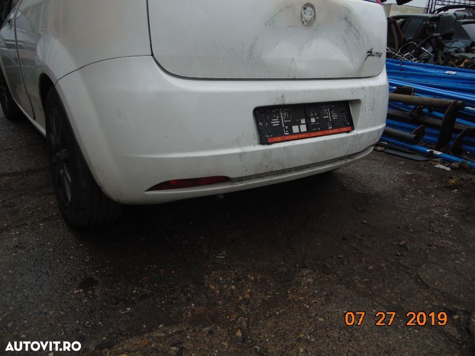 Bara spate Fiat Grande Punto dupa 2005 dezmembrez Fiat Grande Punto - 1