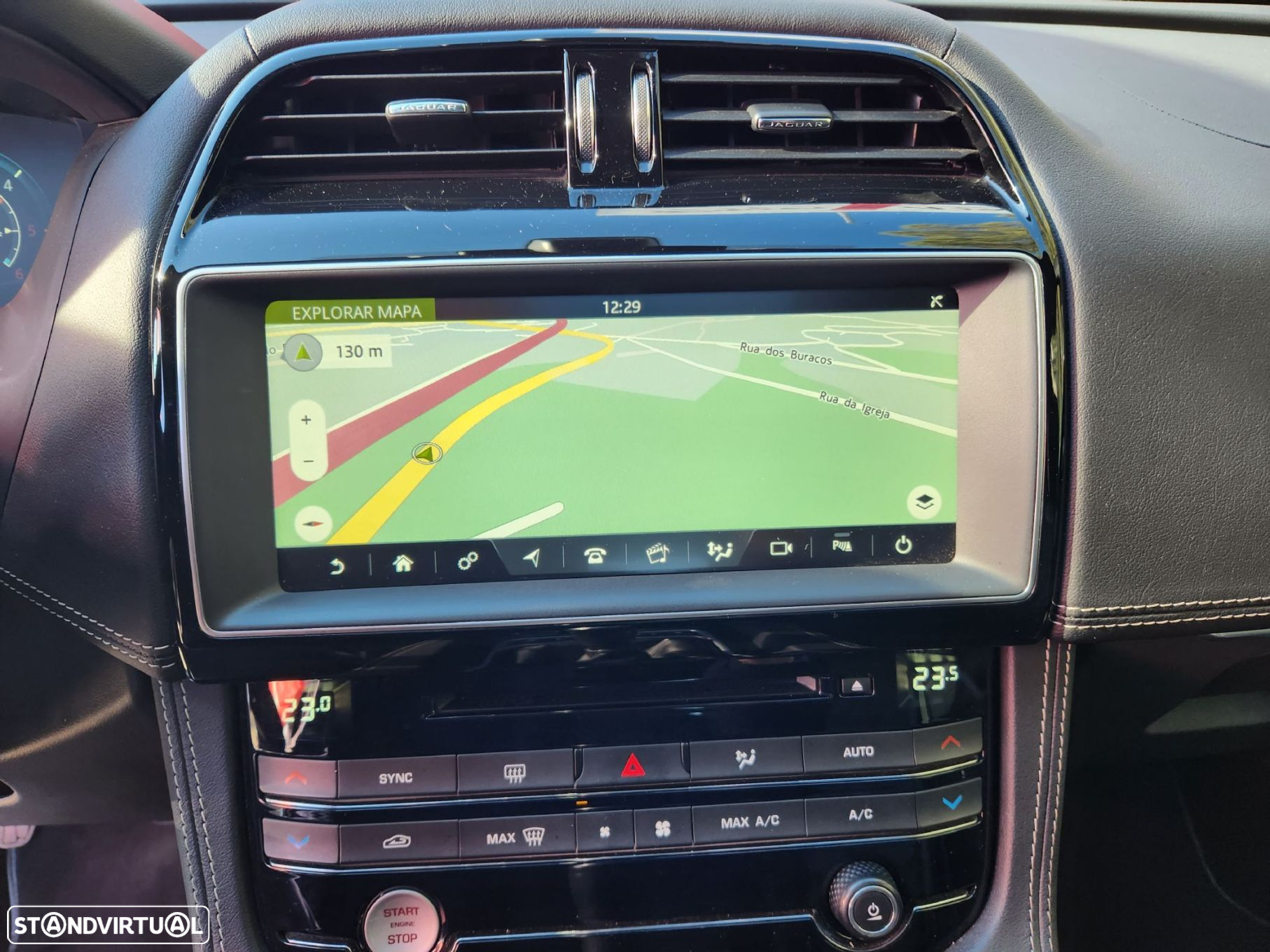 Jaguar F-Pace 2.0 i4D R-Sport - 8