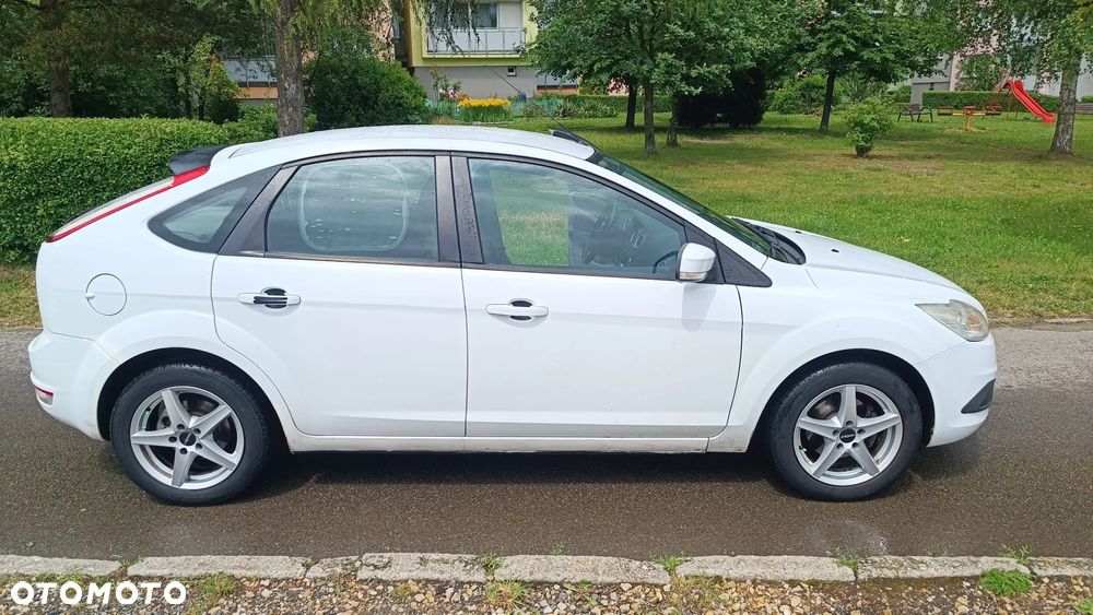 Ford Focus - 11