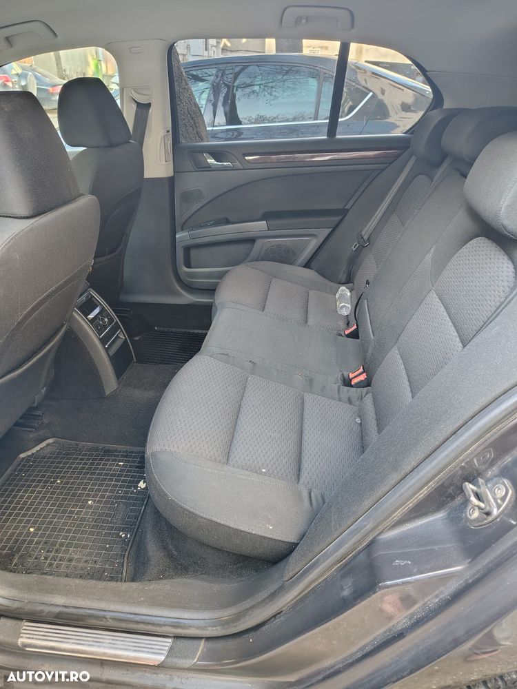 Skoda Superb 2.0 TDI PD Comfort - 12