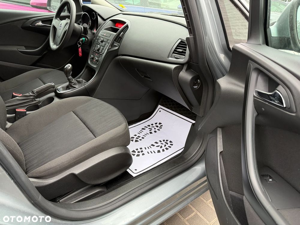 Opel Astra 1.6 Enjoy EU6 - 8