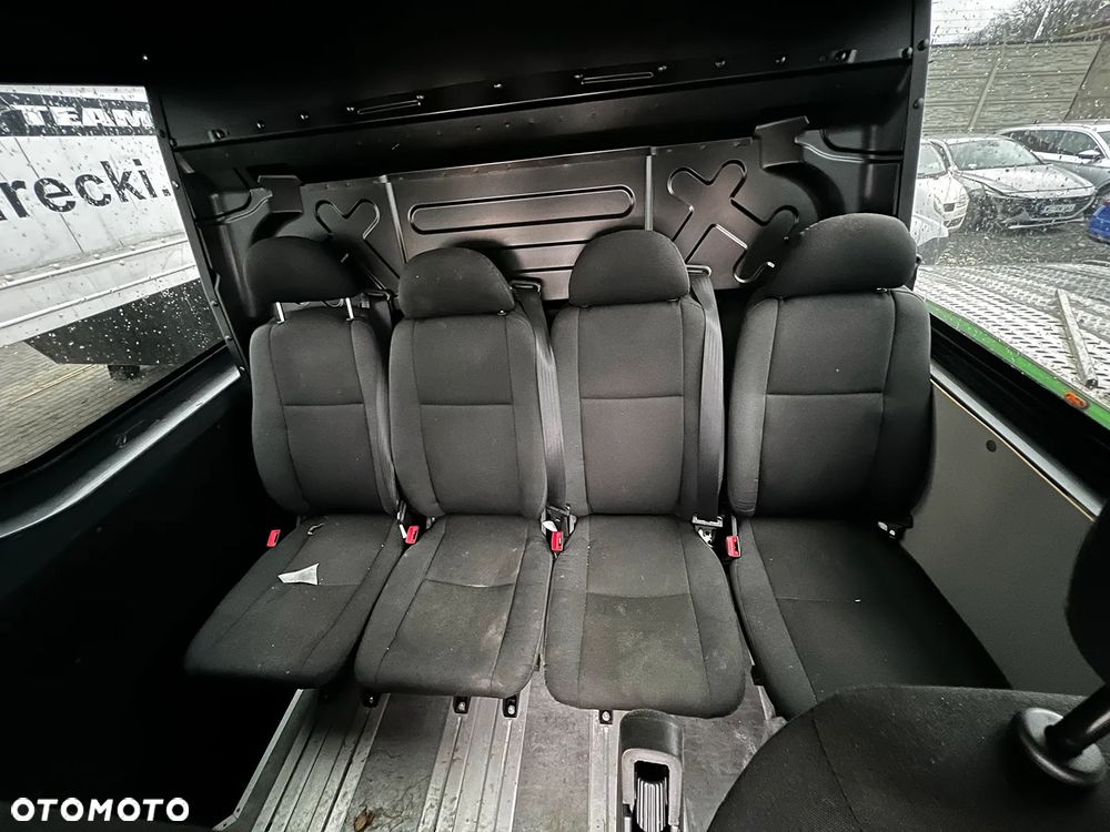 Iveco Daily 35s18 7 osobowy L4H3 - 12