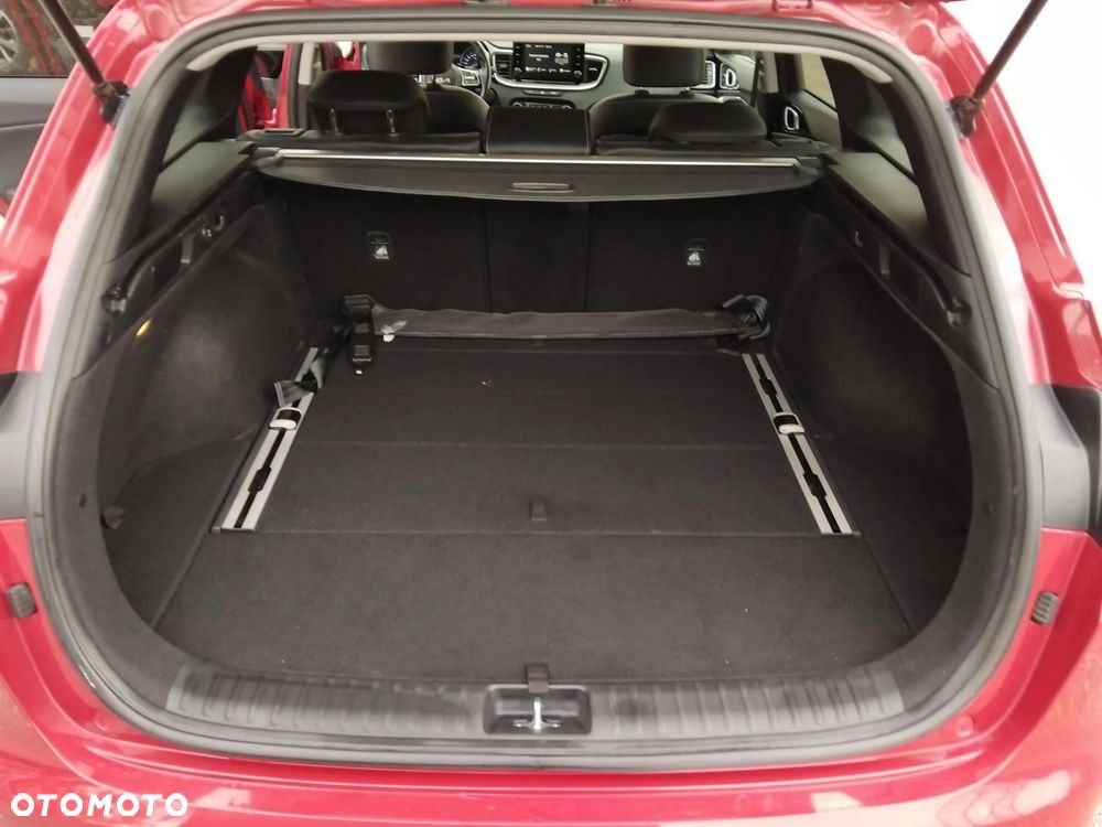 Kia Ceed 1.5 T-GDI L - 27