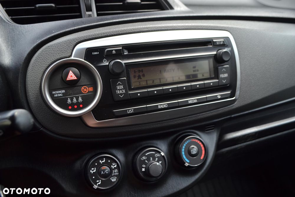 Toyota Yaris 1.33 Premium - 16