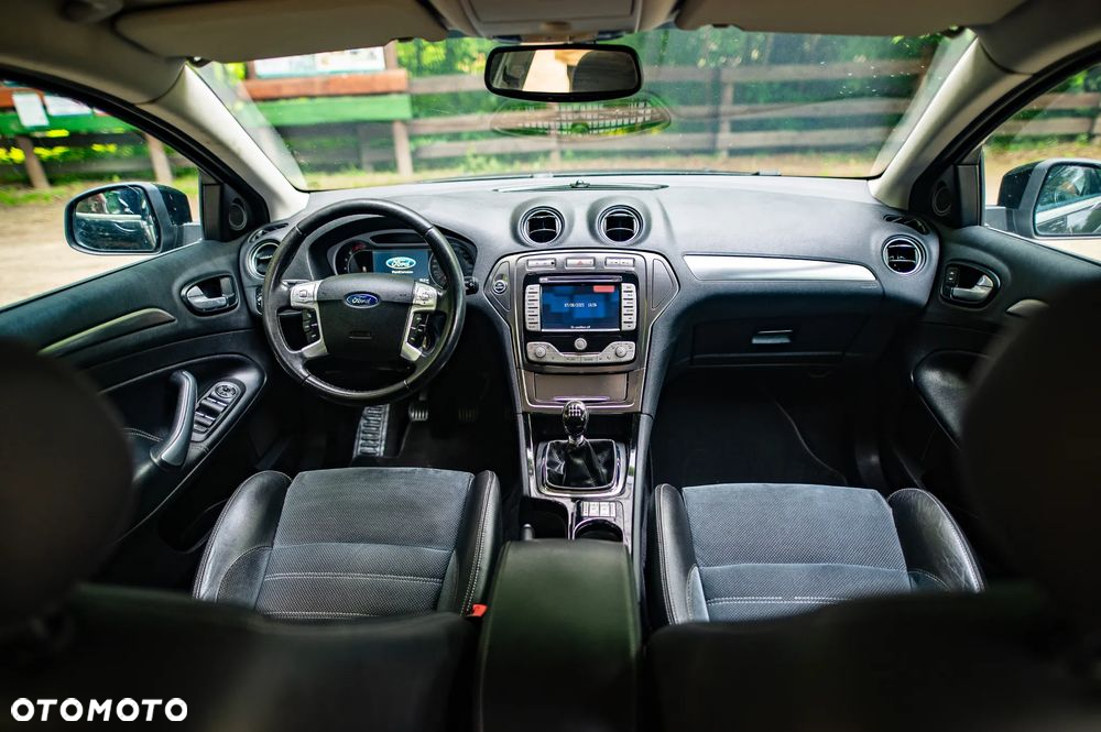 Ford Mondeo 2.5 Titanium X - 30