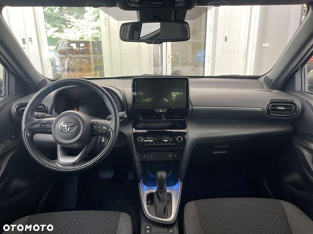 Toyota Yaris Cross - 10