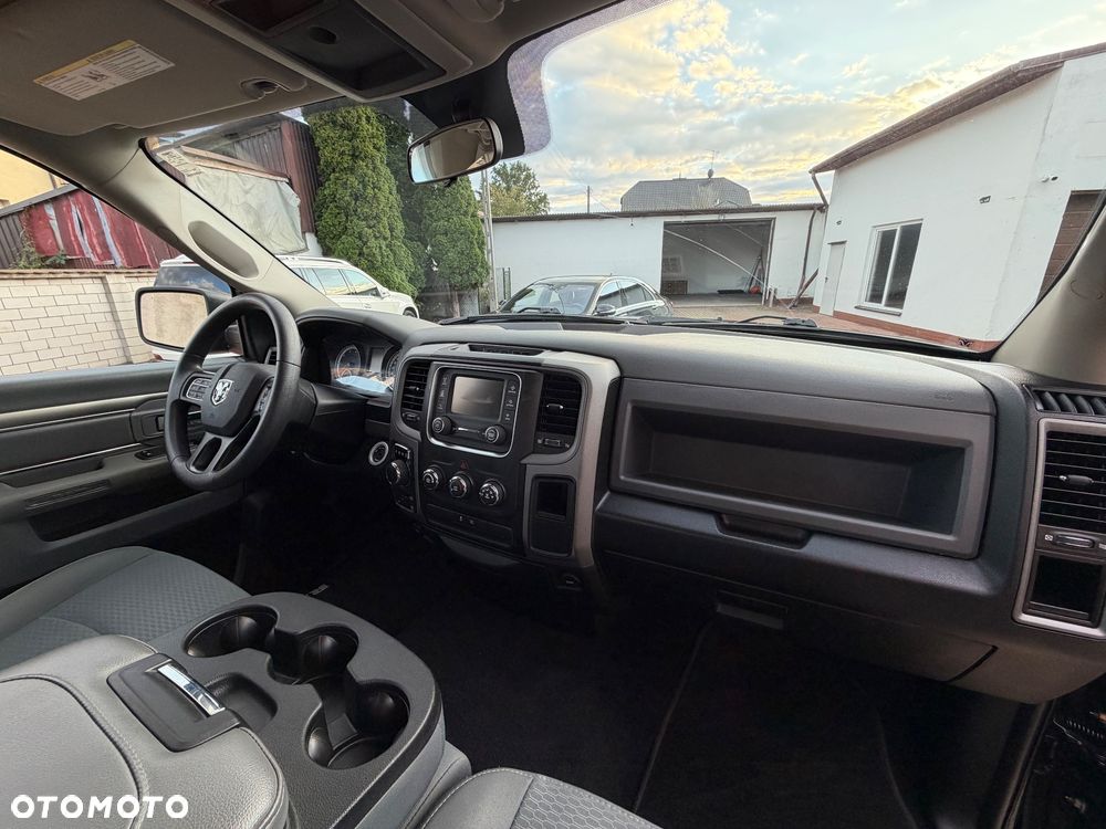Dodge RAM - 18