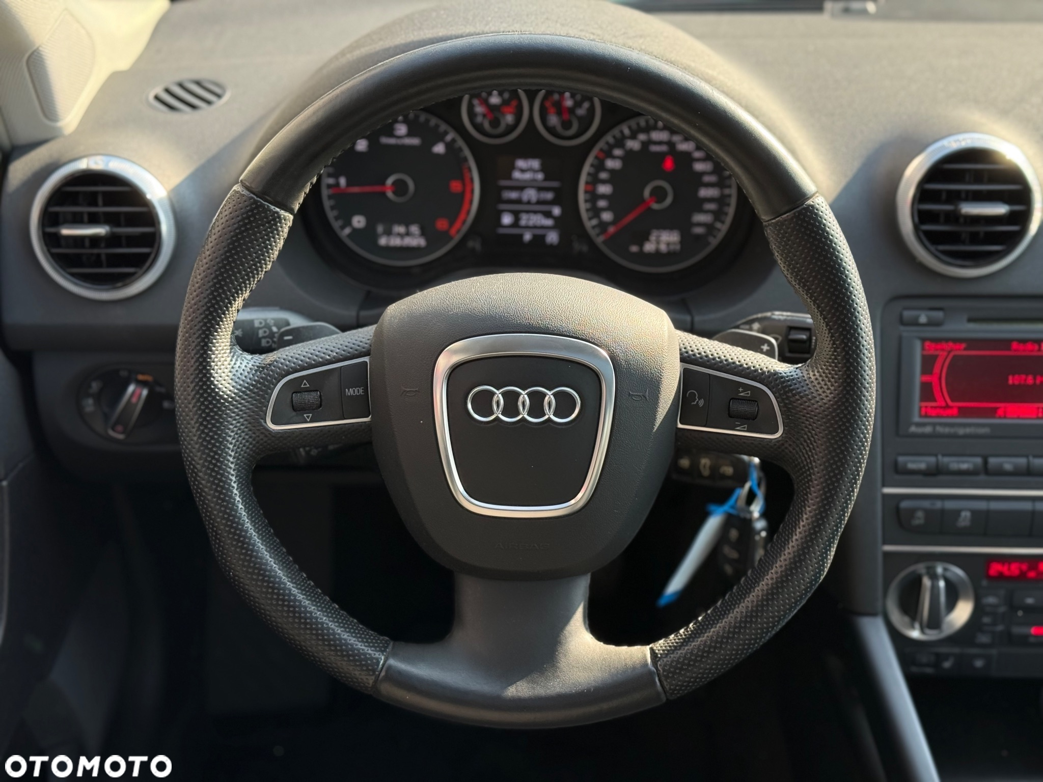 Audi A3 2.0 TDI DPF Attraction S tronic - 21
