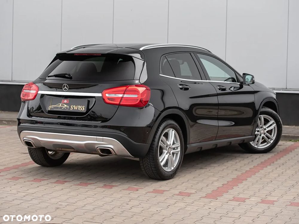Mercedes-Benz GLA 220 CDI 4Matic 7G-DCT - 13