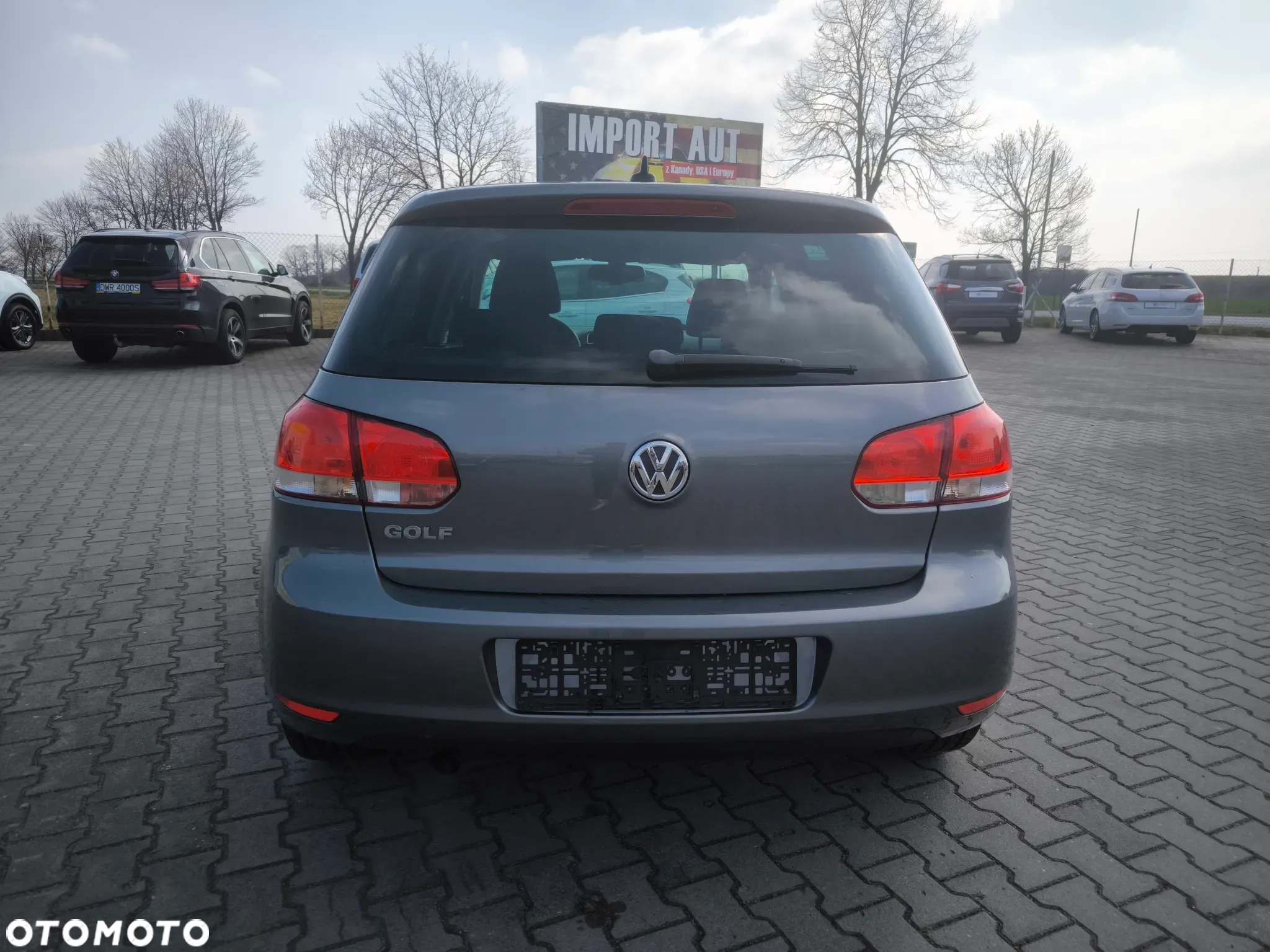 Volkswagen Golf 1.6 TDI DPF BlueMotion Technology Style - 4