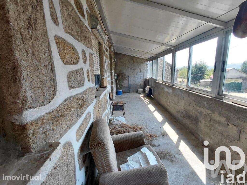 Casa de Campo T3 em Castro Laboreiro e Lamas de Mouro de 440 m2 - Grande imagem: 5/30