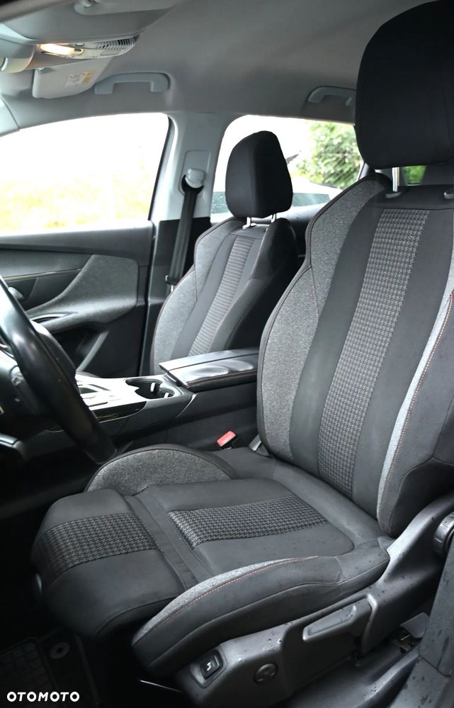 Peugeot 3008 - 25