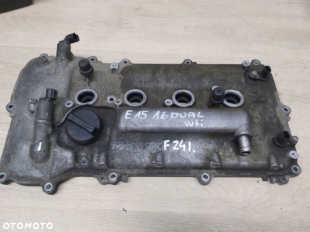 Auris I pokrywa zaworów silnika 1,6 dual vvti 1ZR E12u Corolla E15 06-08r - 1