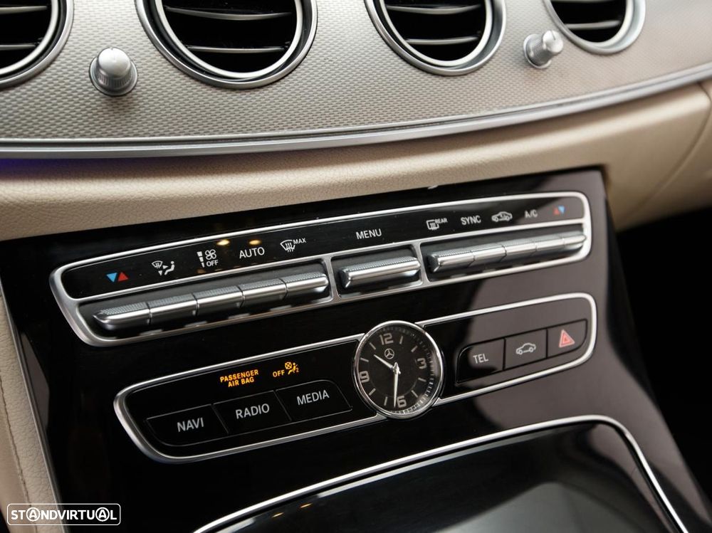 Mercedes-Benz E 220 - 18