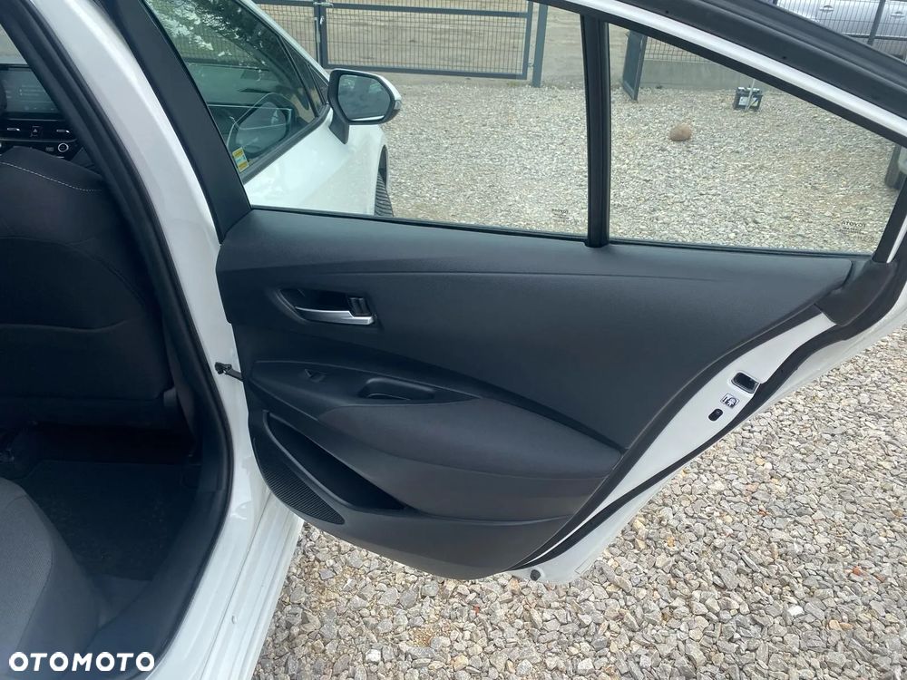 Toyota Corolla 1.5 Comfort - 23