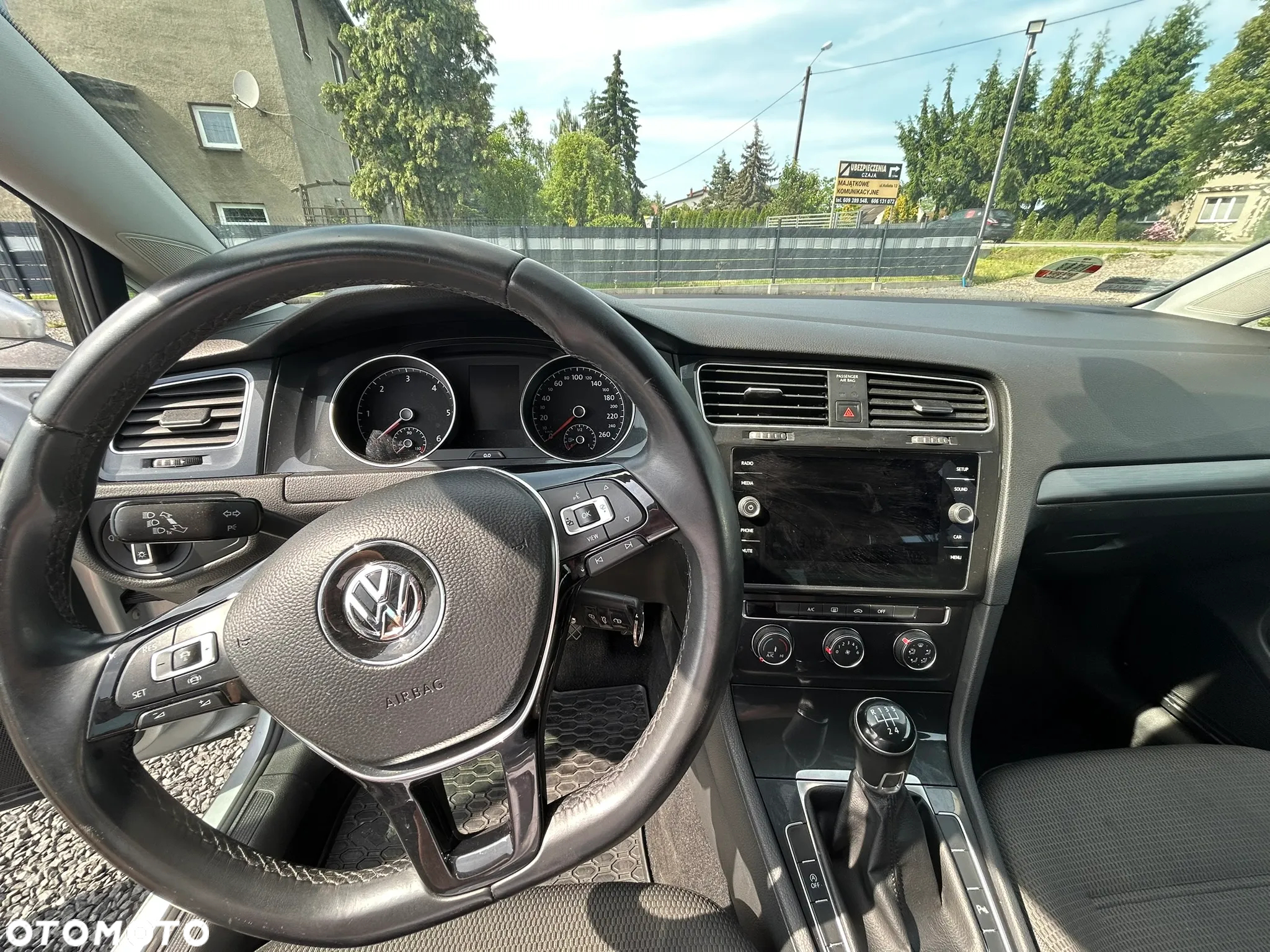 Volkswagen Golf VII 1.6 TDI BMT Comfortline - 8