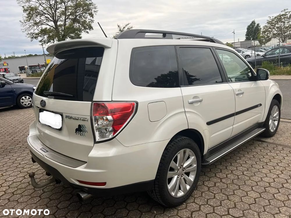 Subaru Forester 2.0i Exclusive Lineartronic - 6