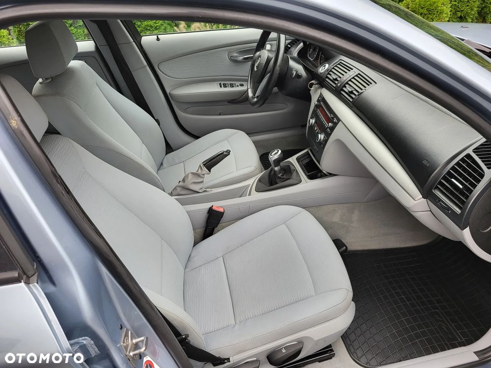 BMW Seria 1 - 10