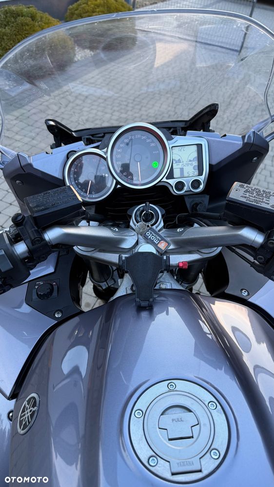 Yamaha FJR - 22