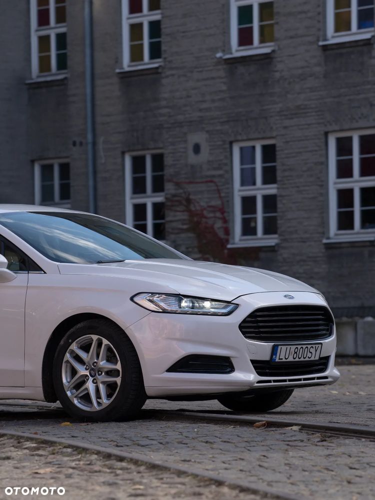 Ford Fusion - 24