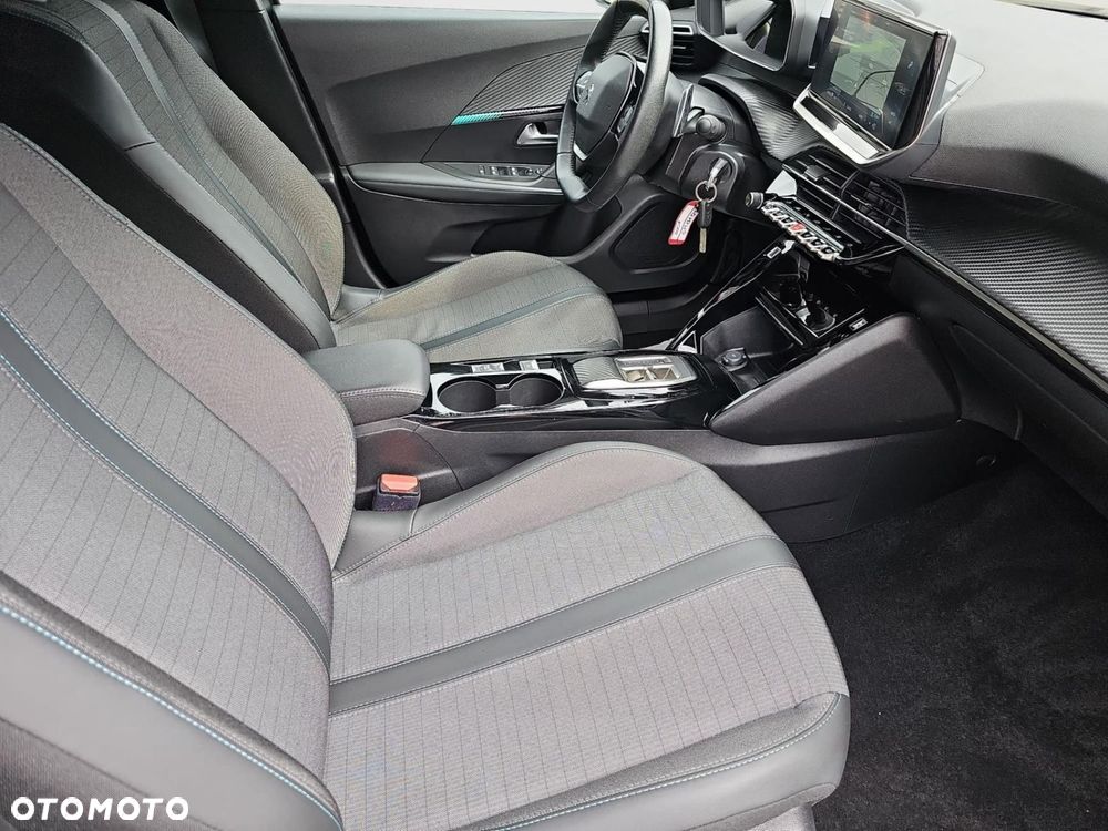 Peugeot 2008 - 21
