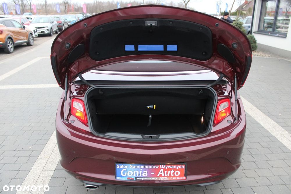 Opel Cascada - 21