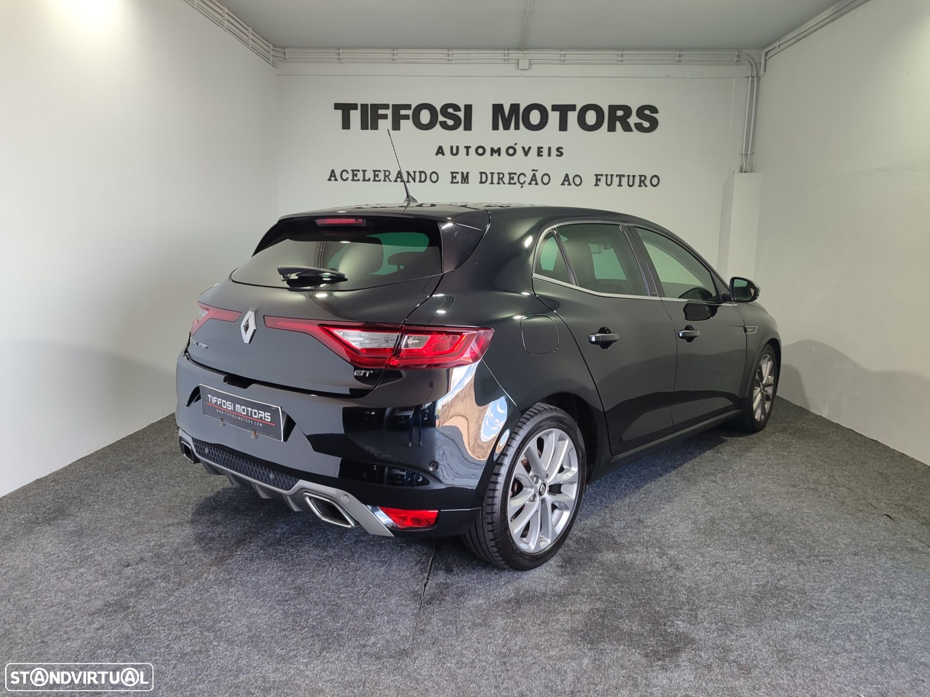 Renault Mégane 1.6 TCe GT EDC - 6