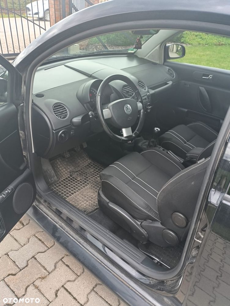Volkswagen New Beetle 1.9 TDI - 13