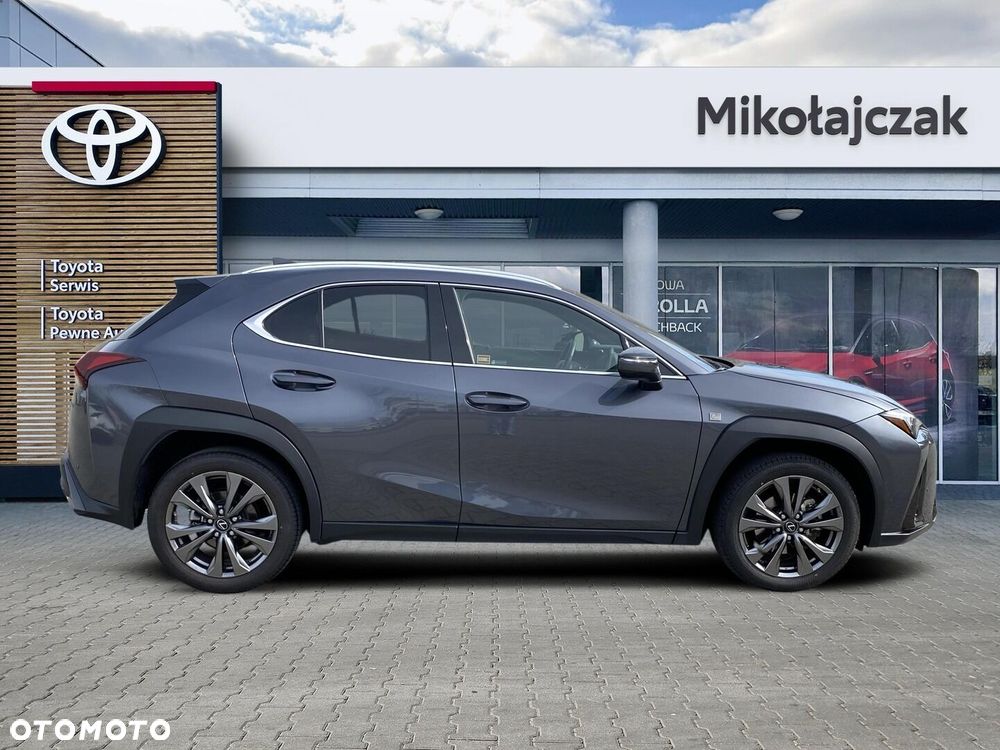 Lexus UX 250h GPF F Sport Design 2WD - 11