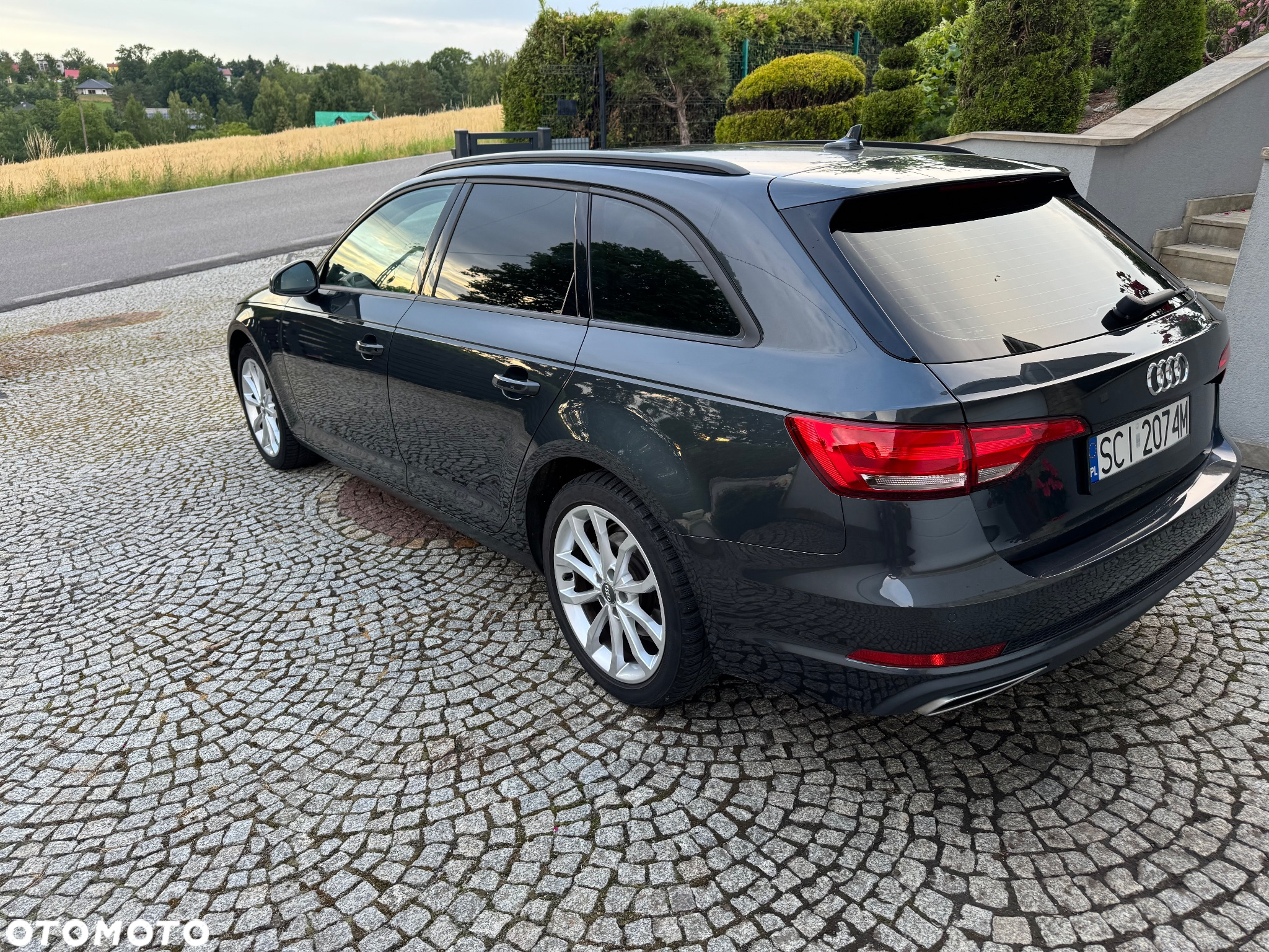 Audi A4 35 TFSI S tronic - 5
