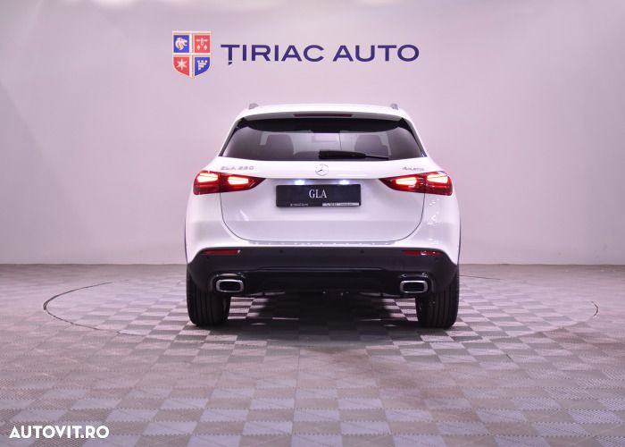 Mercedes-Benz GLA 220 4MATIC MHEV Aut. - 4