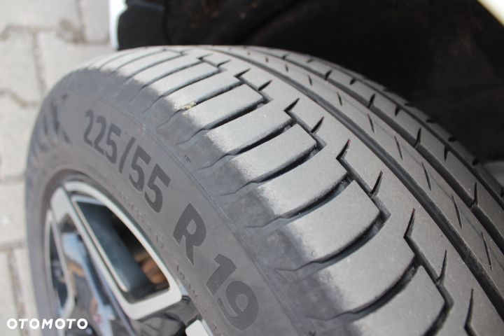 Ford Kuga 2.5 FHEV AWD ST-Line eCVT - 9