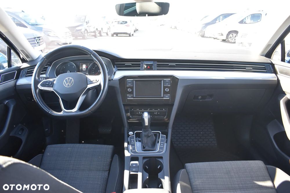 Volkswagen Passat Variant 2.0 TDI EVO Business DSG - 19