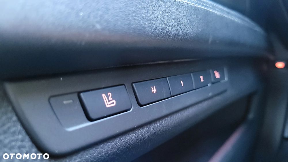 BMW-ALPINA B7 Bi-Turbo Switch-Tronic Allrad Langversion - 22