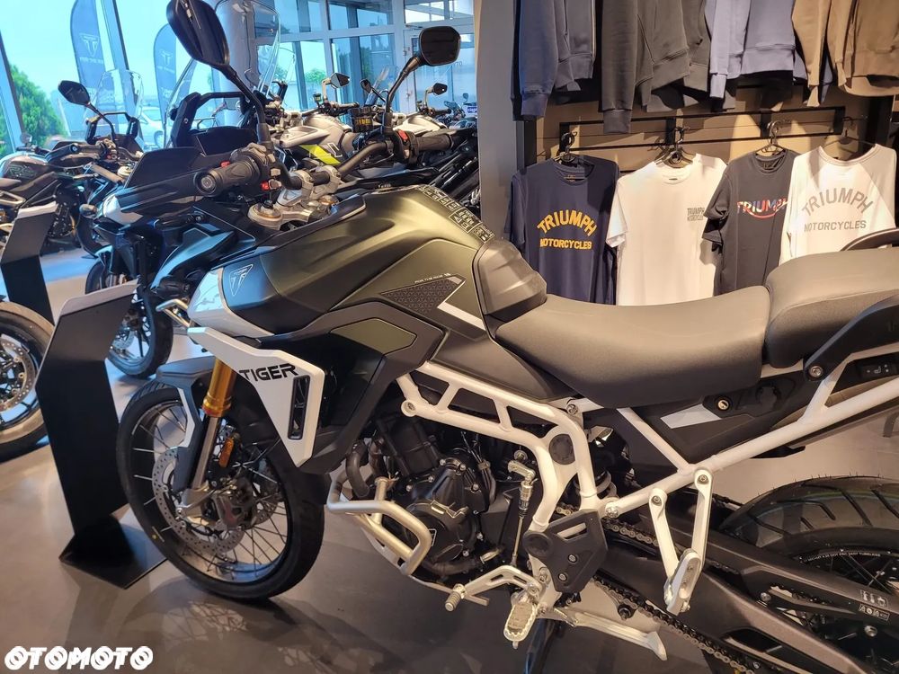 Triumph Tiger - 5