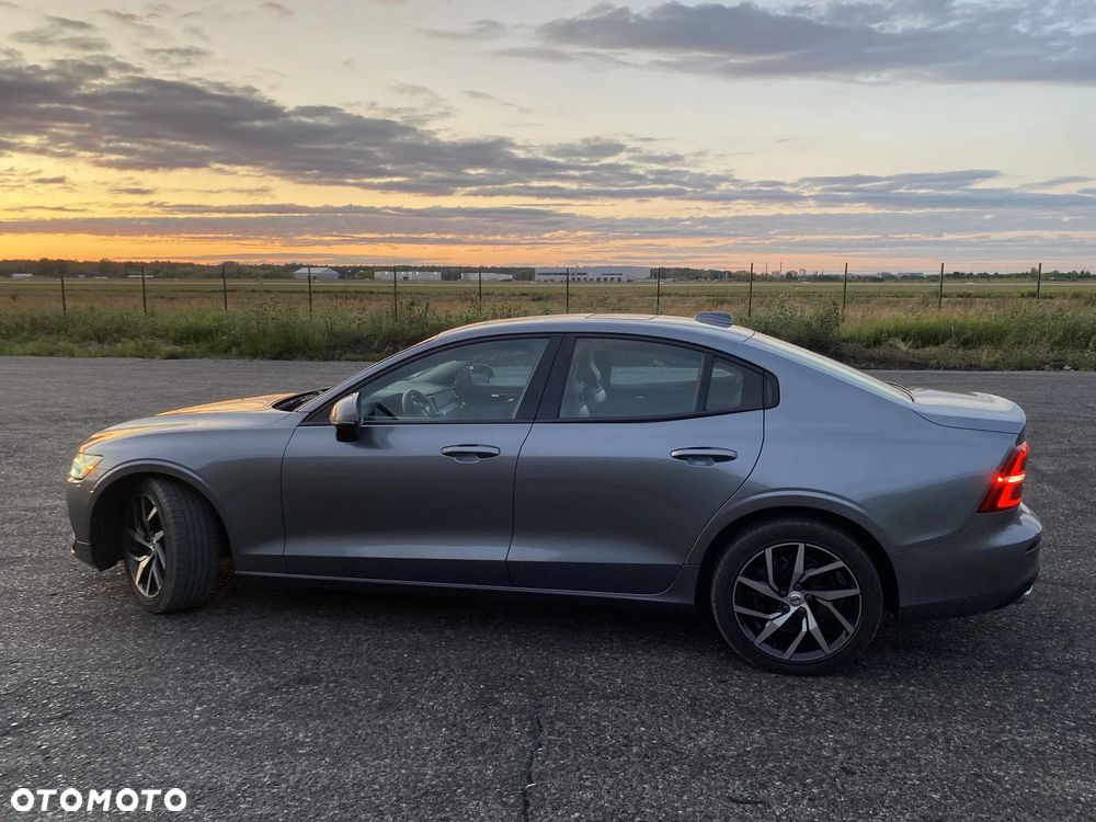 Volvo S60 T5 AWD Momentum Pro - 6