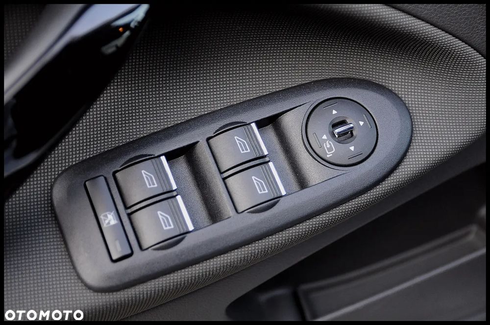 Ford Kuga 2.0 TDCi Titanium - 33