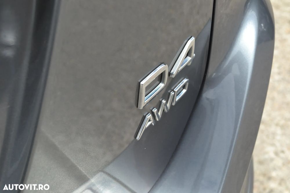 Volvo XC 60 D4 AWD Geartronic Summum - 32