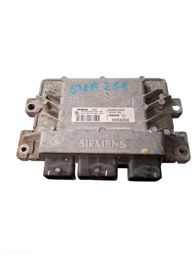 Sterownik KOMPUTER SILNIKA ECU  RENAULT 8200414422 - 1
