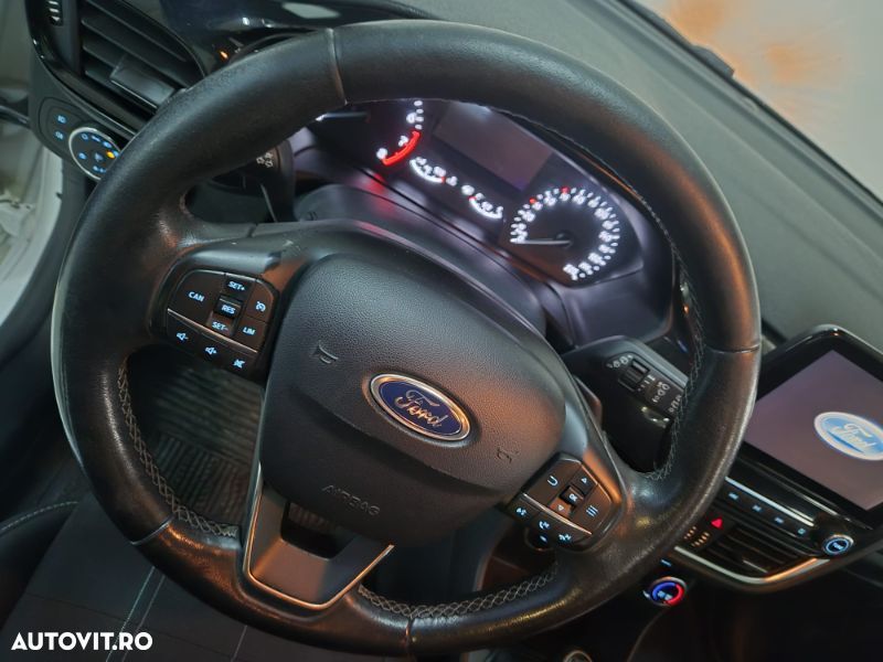 Ford Fiesta - 17