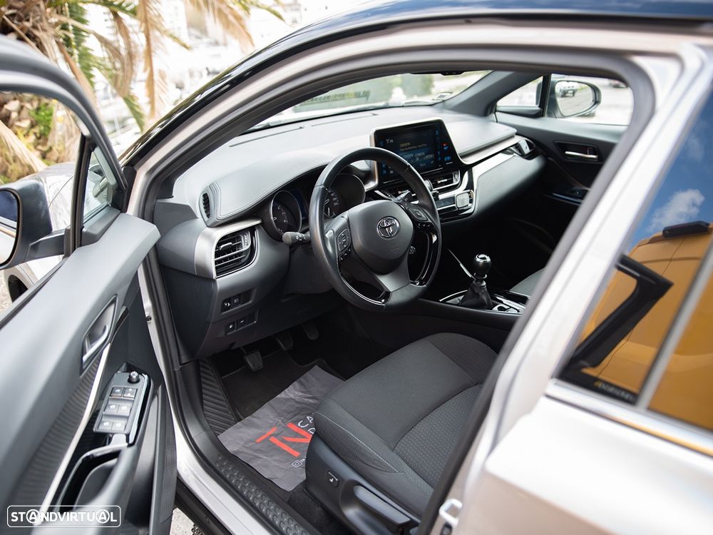 Toyota C-HR 1.2T Comfort+P.Style - 10