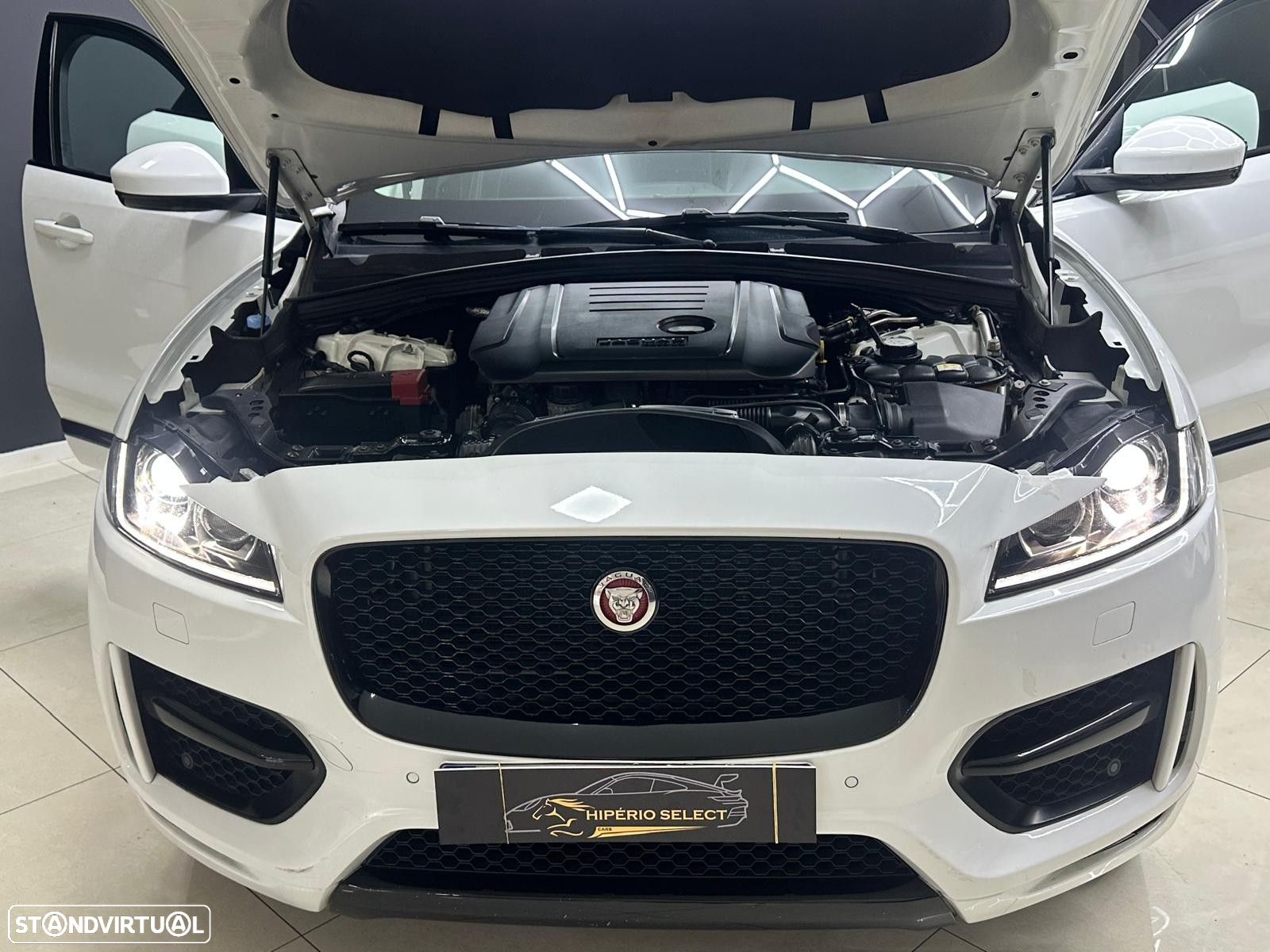 Jaguar F-Pace 2.0 i4D R-Sport AWD Aut. - 40
