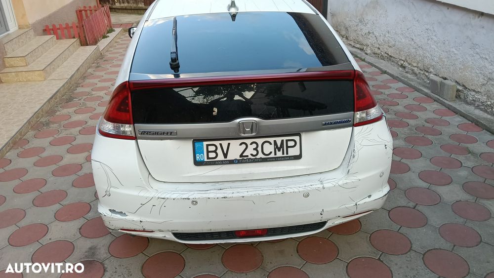 Honda Insight 2012 photo 2