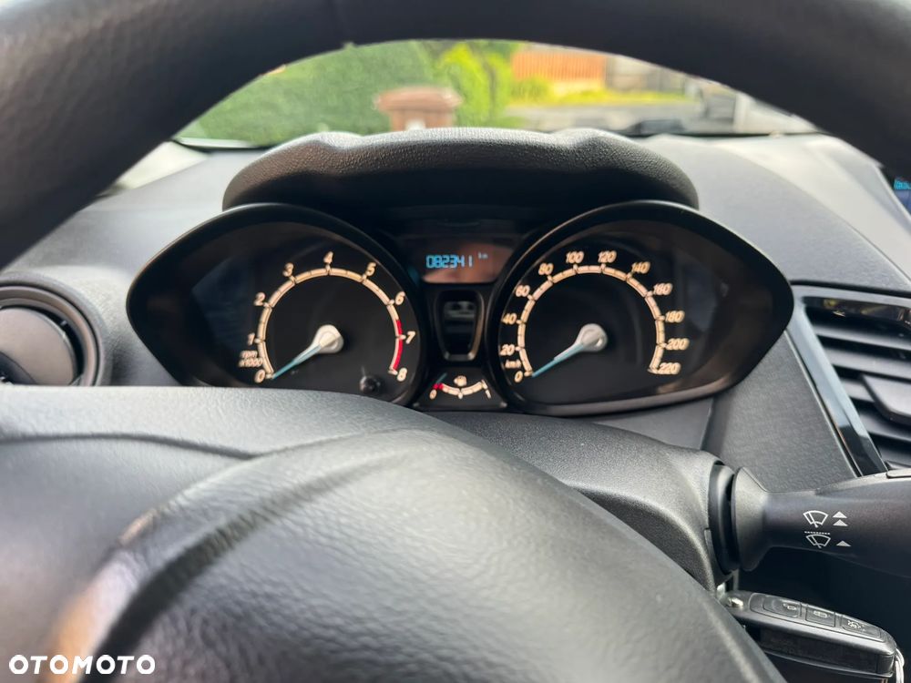 Ford Fiesta 1.25 Ambiente - 9